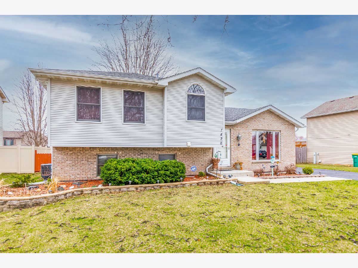 Homes Sold Autumn Lakes Joliet Illinois, 1420 Vintage