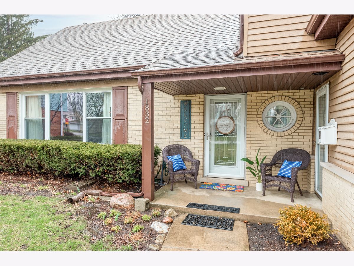 Homes Sold Arlington Vista Arlington Heights Illinois, 1832 Rosehill