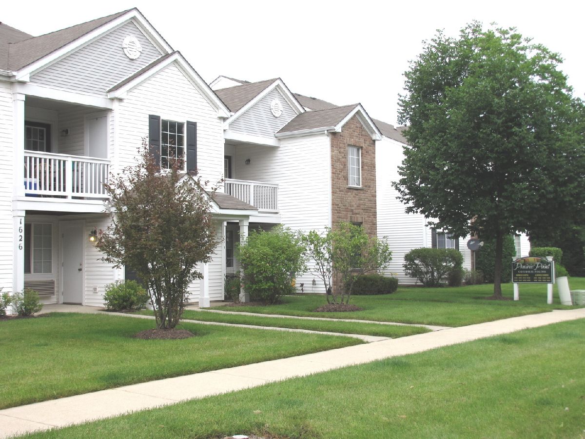 Condos & Townhomes Rented Prairie Point Aurora Illinois, 1642 Mcclure