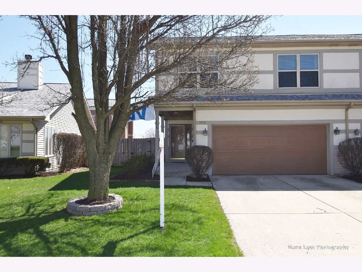 Condos & Townhomes Sold Cumberland Green St Charles Illinois, 1787 Cumberland Green