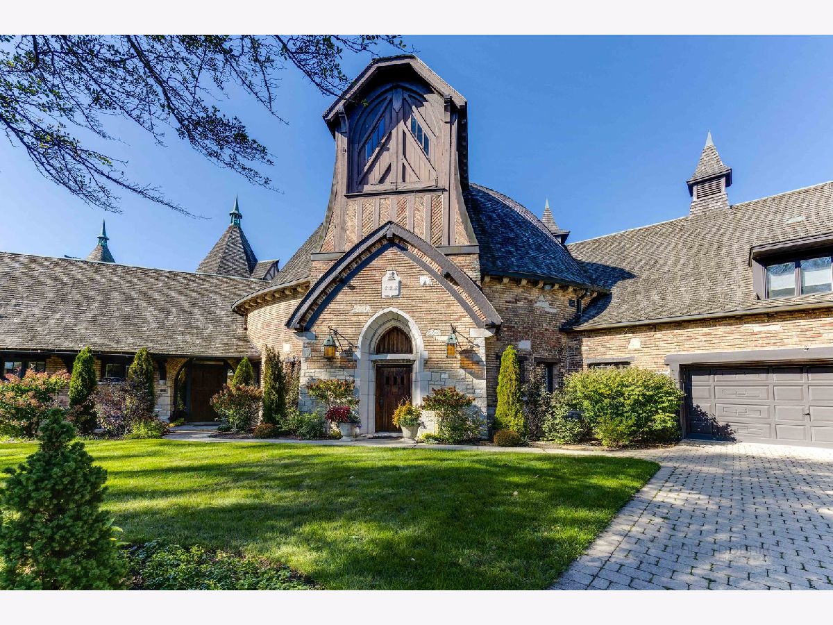 Homes Sold Meadowood Lake Forest Illinois, 570 Hathaway