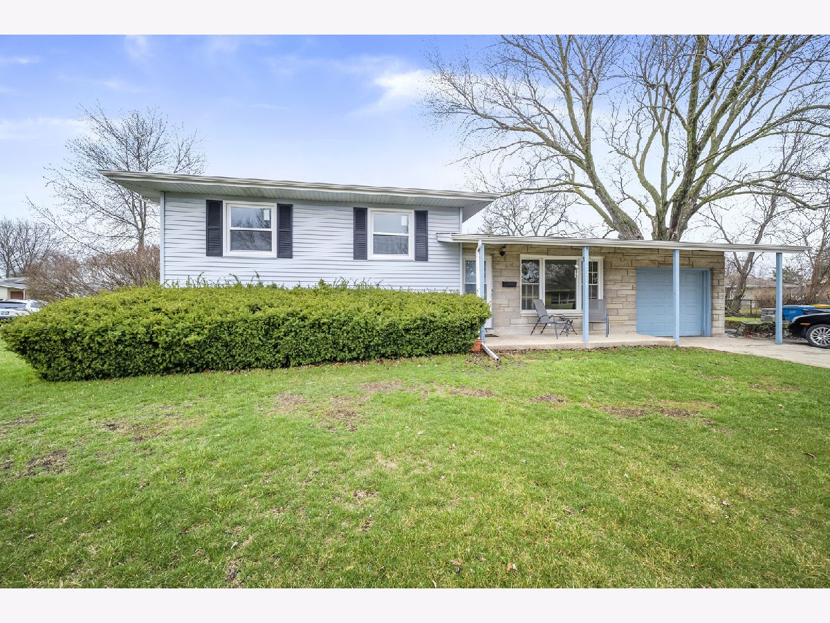 Homes Sold Black Road Acres Joliet Illinois, 2201 Douglas