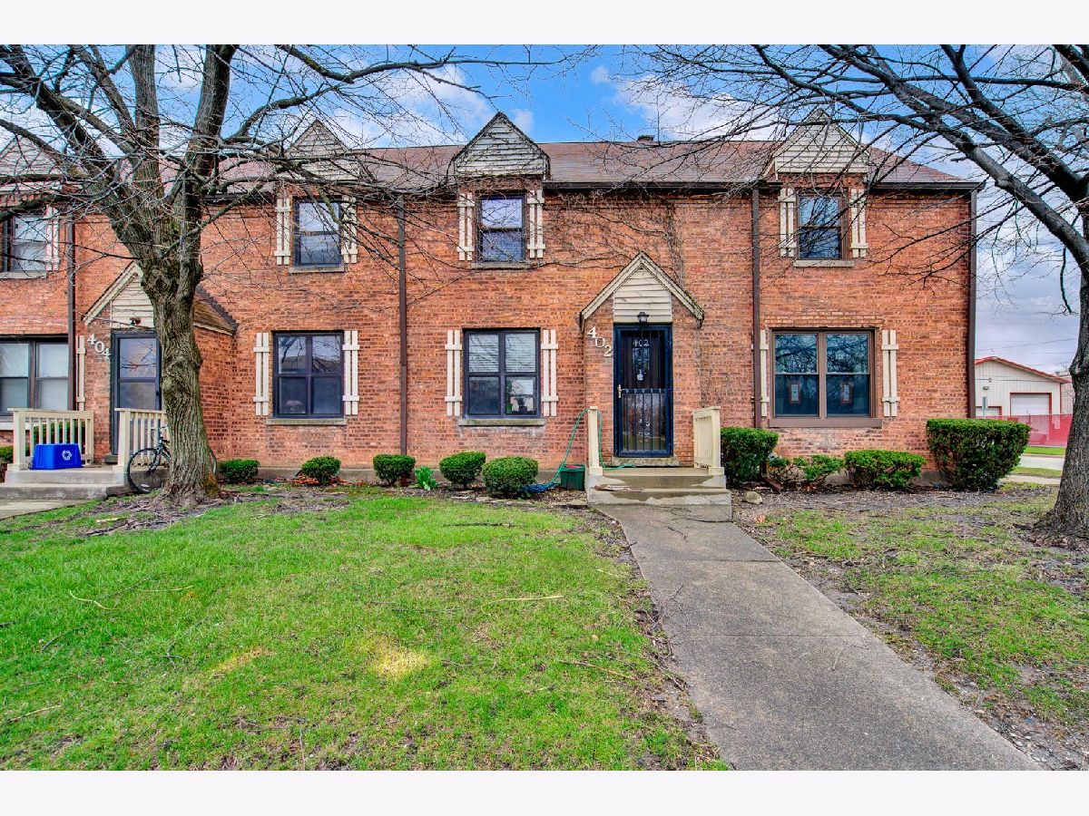 Townhomes Sold E S Badgers La Grange Illinois, 402 East