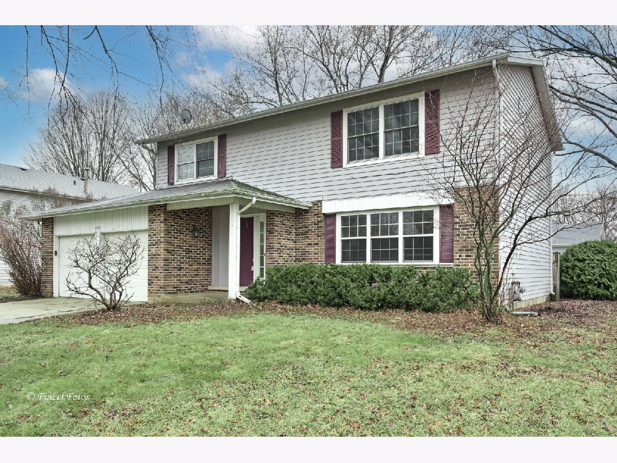 Homes Sold Huntington Hills Algonquin Illinois, 720 Concord