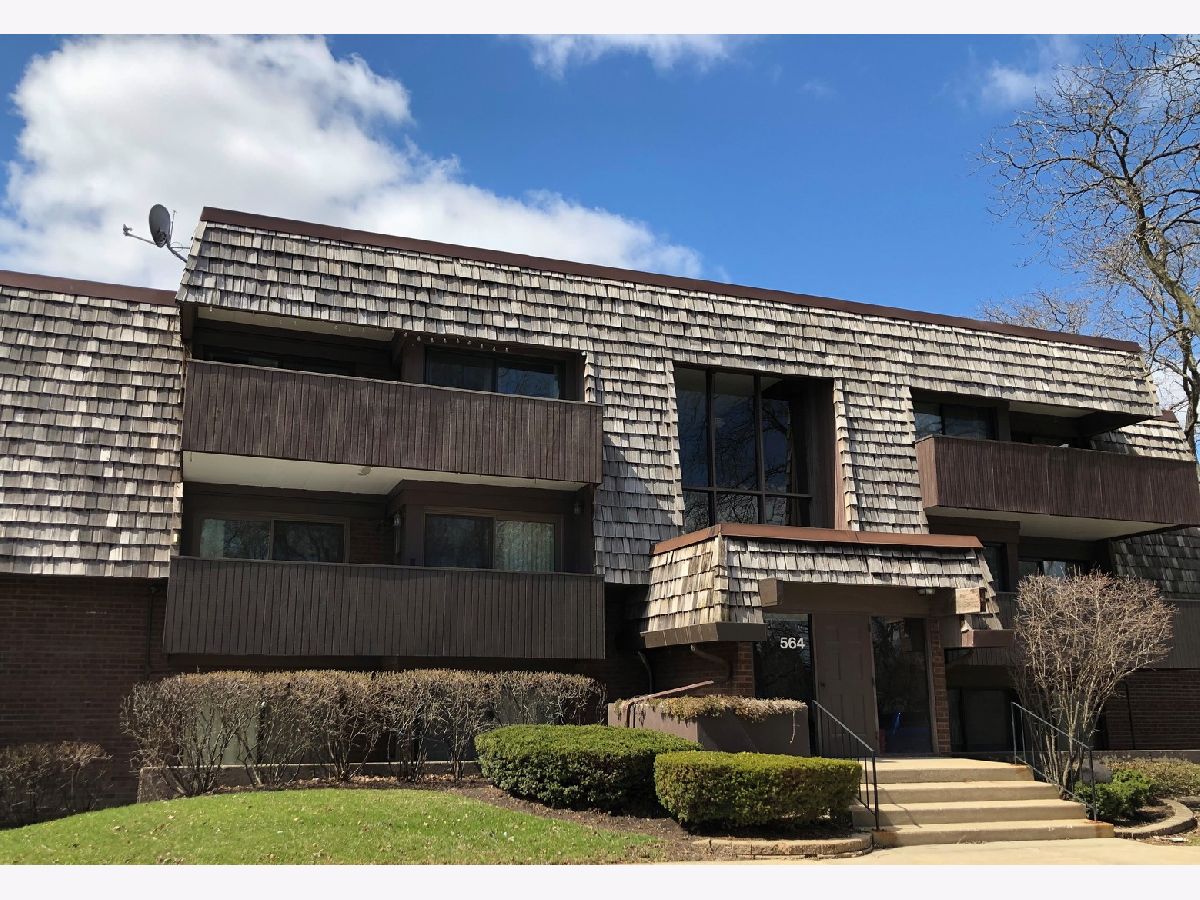 Condominiums Rented Timber Ridge Carol Stream Illinois, 564 Timber Ridge
