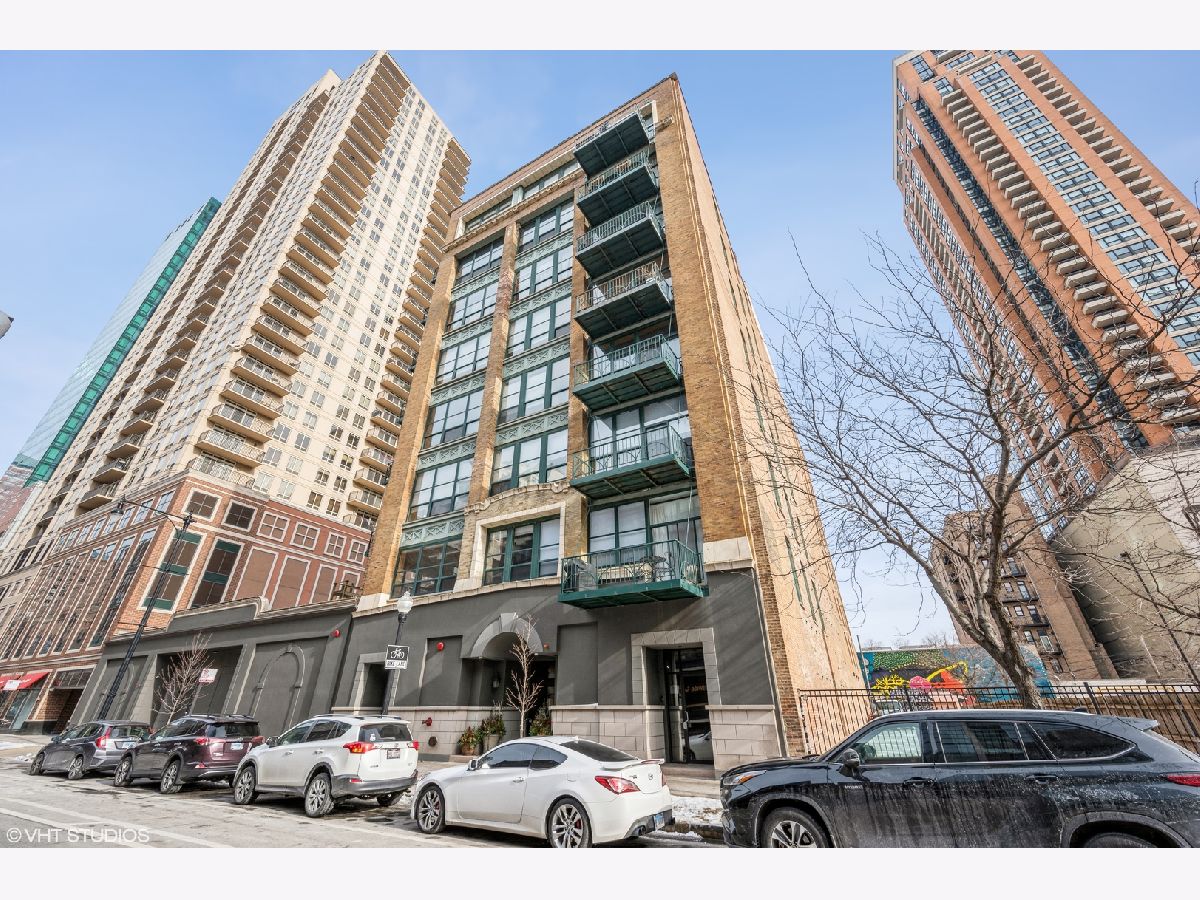 Condominiums Sold Cosmopolitan Lofts Chicago Illinois, 1133 Wabash