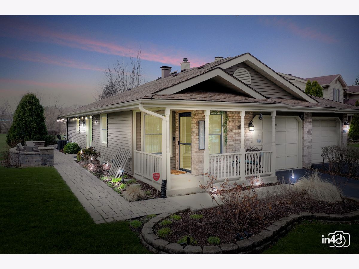 Townhomes Sold Waterfront Estates Naperville Illinois, 1539 Lighthouse