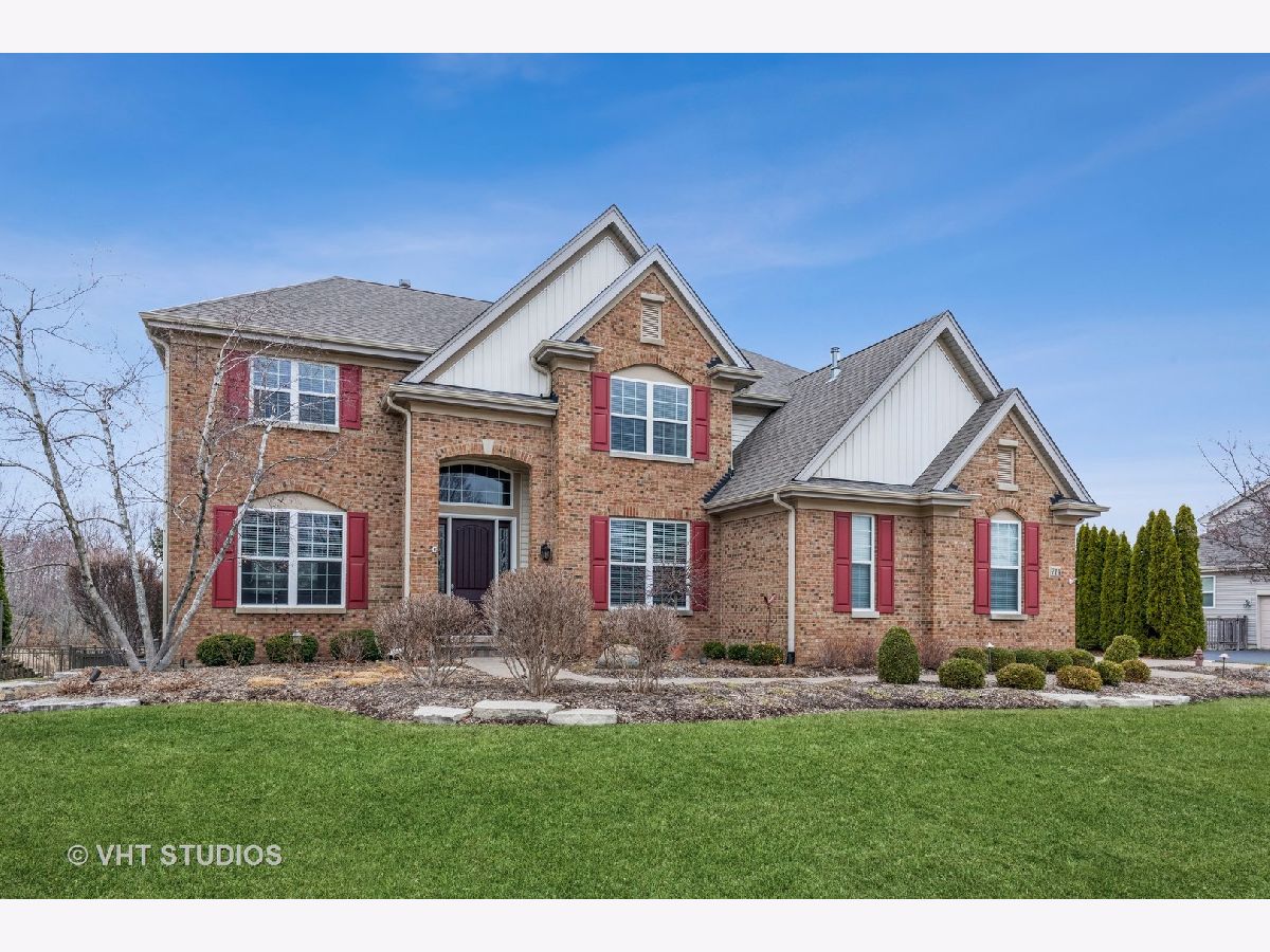 Homes & Condos & Townhomes Sold Hampshire Highlands Hampshire Illinois, 714 Kathi