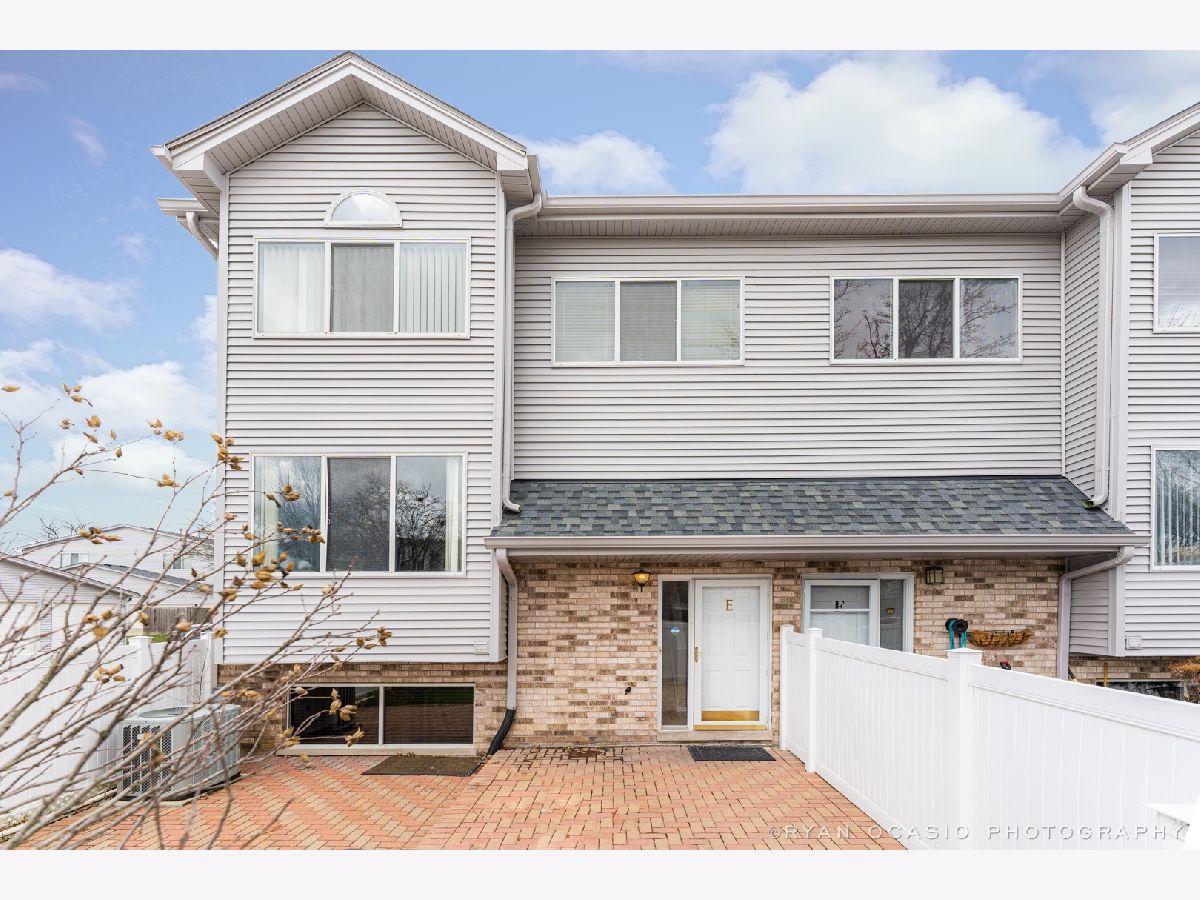 Townhomes & Condos Sold Fox Chase Aurora Illinois, 351 Park Ridge