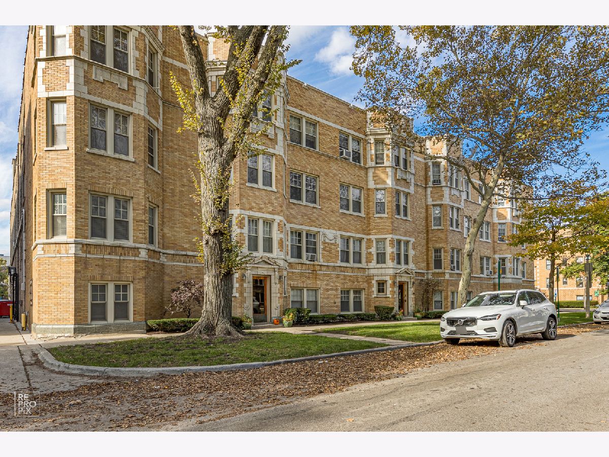 Condos & Townhomes Sold Terra Cotta Court Oak Park Illinois, 405 Harvey