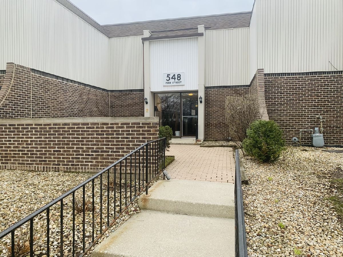 Condominiums & Homes Rented Farmingdale North Downers Grove Illinois, 548 73rd