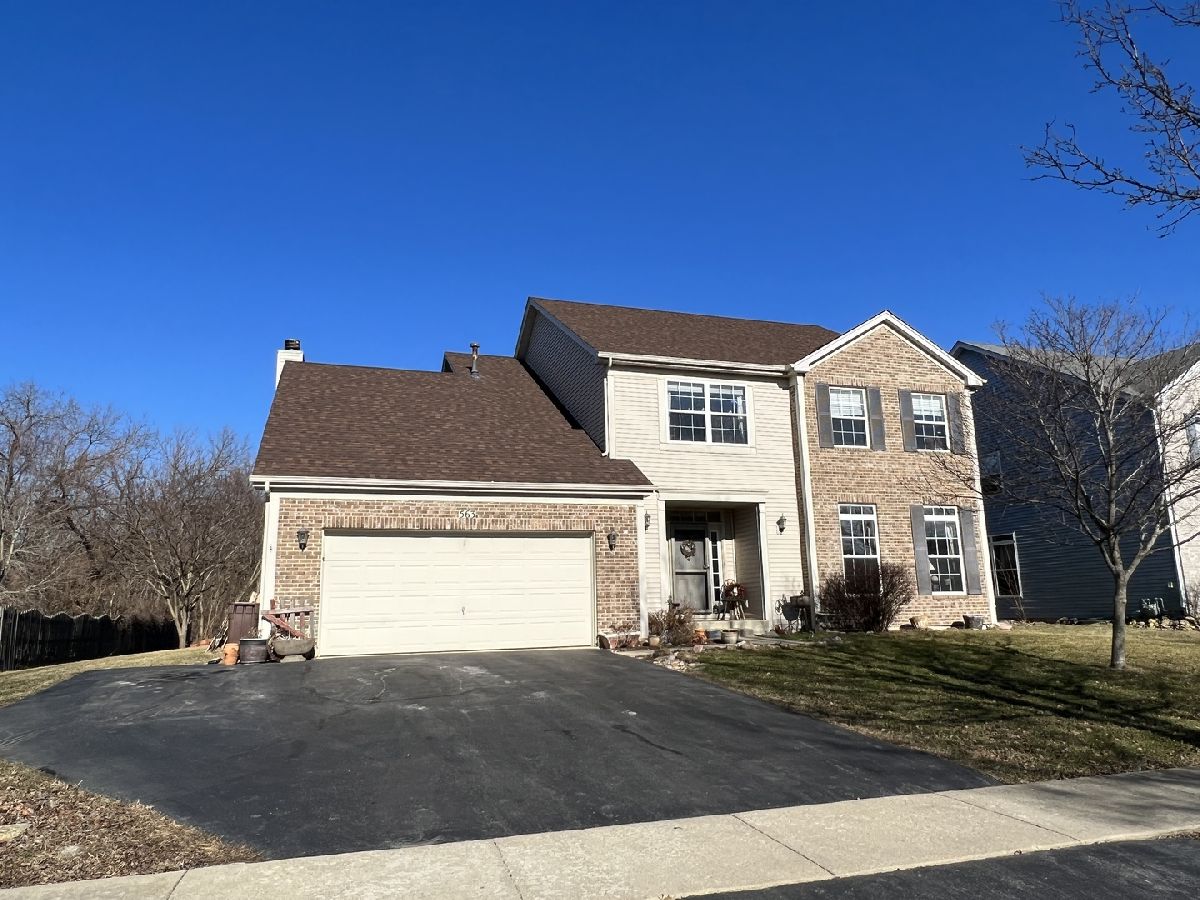 Homes & Townhomes Sold Rivers Edge Landing Minooka Illinois, 563 Rivers Edge