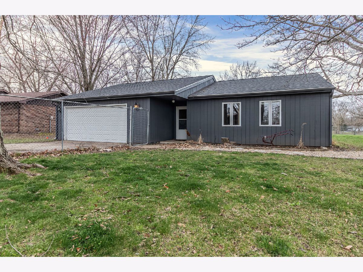 Homes Sold Lakewood Camargo Illinois, 214 Lakewood