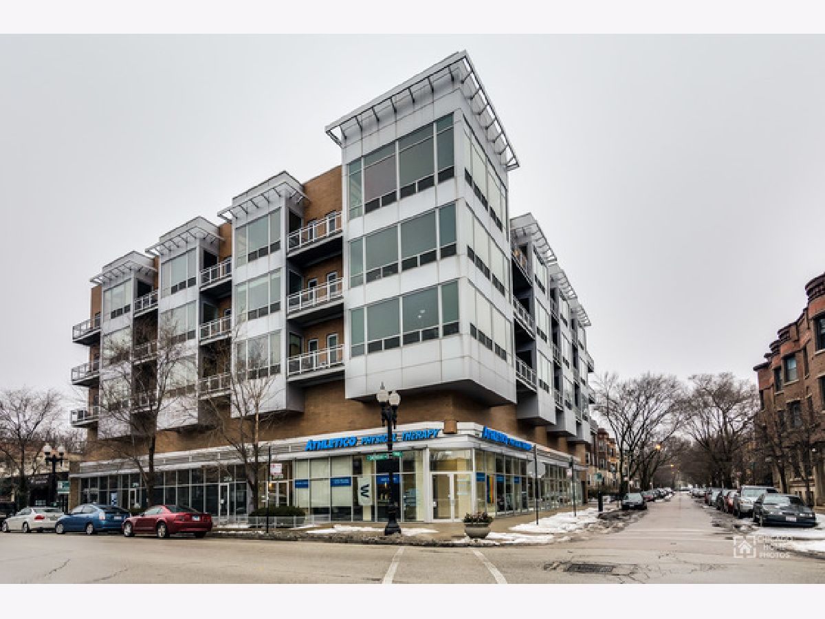 Condominiums Rented Lakeview Station Chicago Illinois, 3920 Sheridan