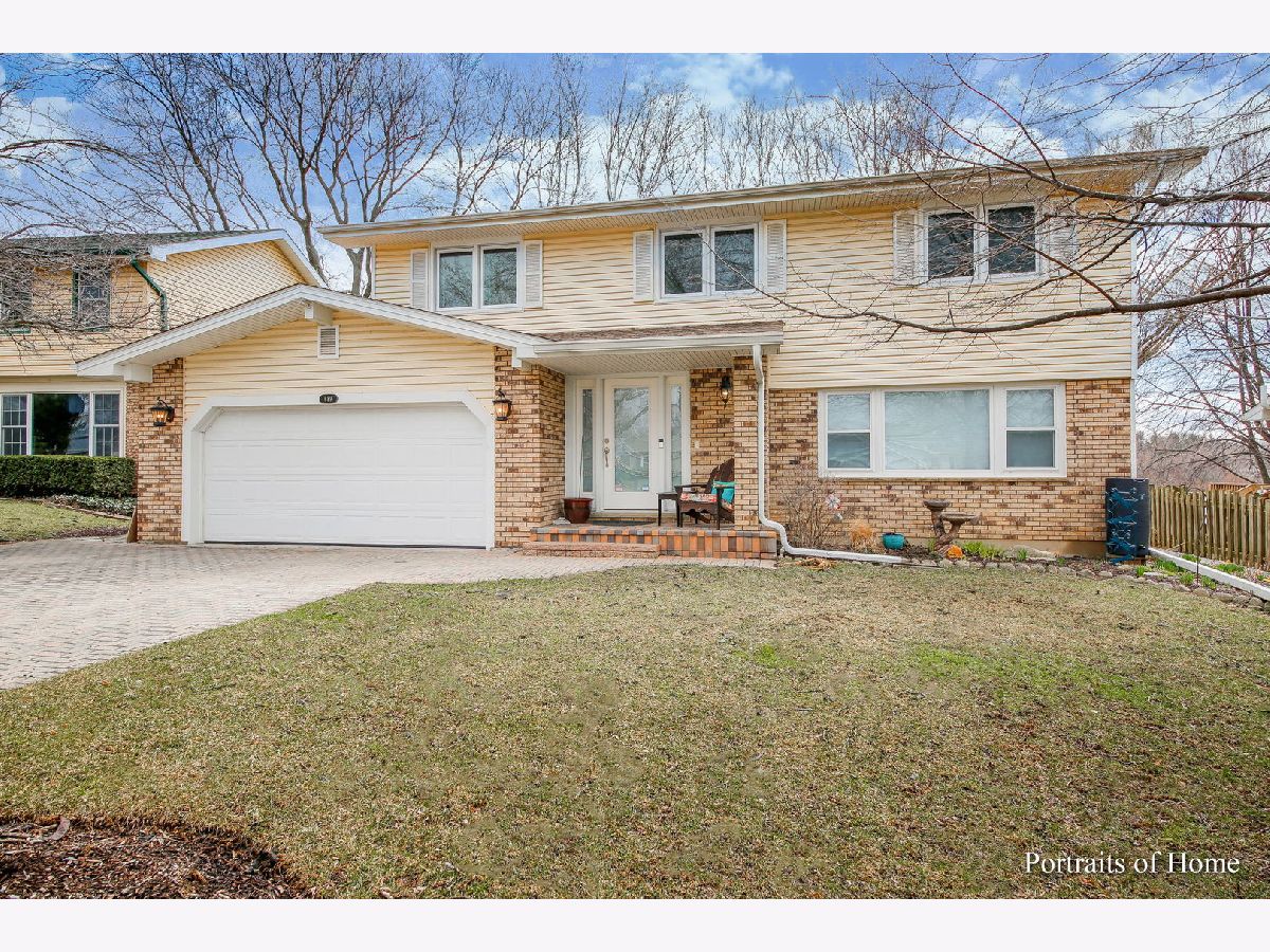 Homes Sold Americana Heights Lindenhurst Illinois, 689 Federal
