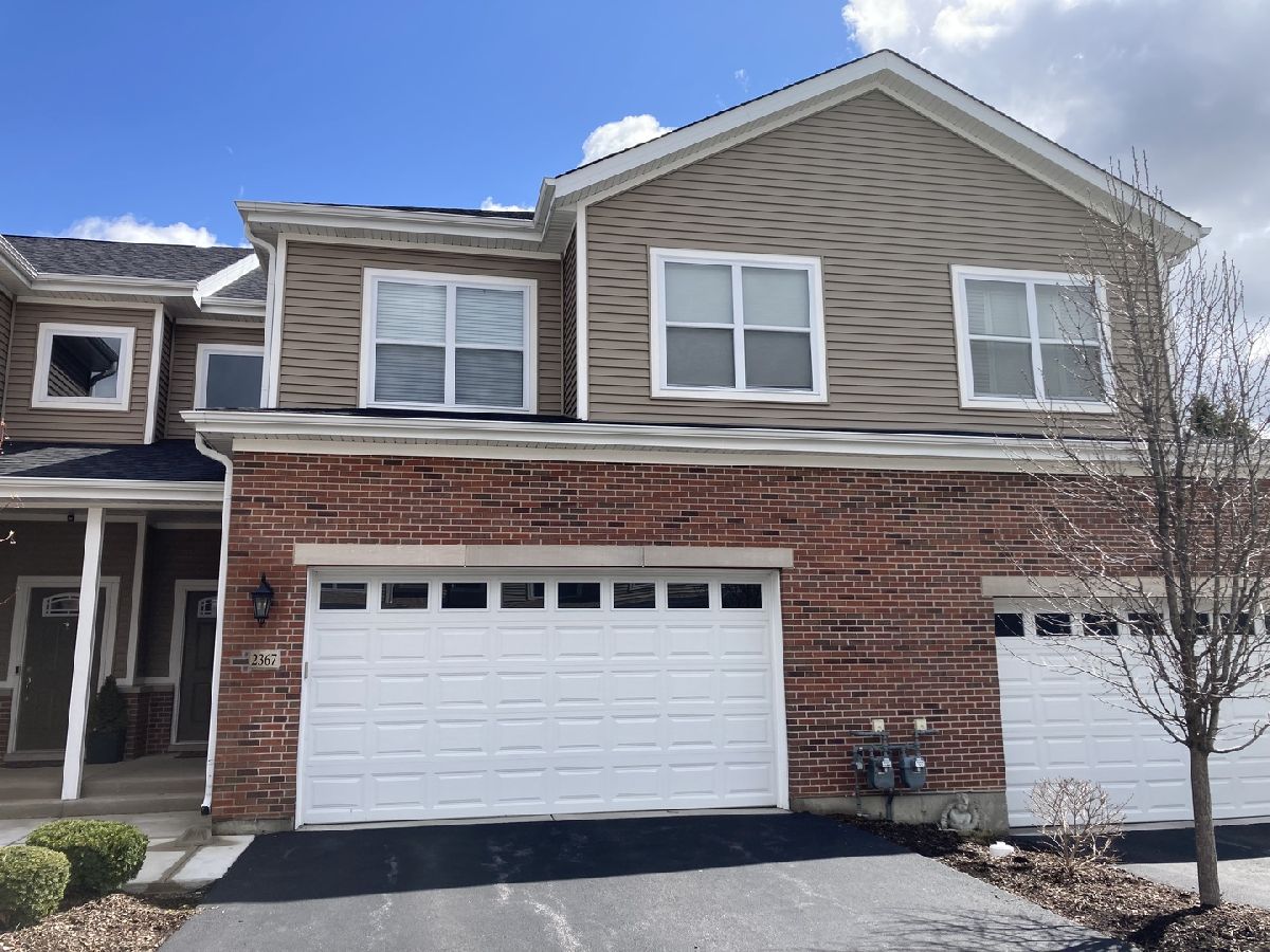 Condos & Townhomes Sold Newberry Lane Palatine Illinois, 2367 Newberry