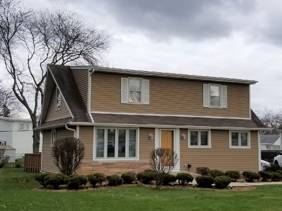  Sold Leyden Township Illinois, 821 Rowlett