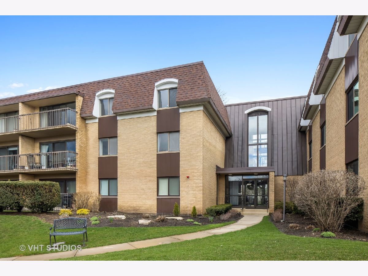 Condominiums Sold Mill Orchard Naperville Illinois, 1103 Mill