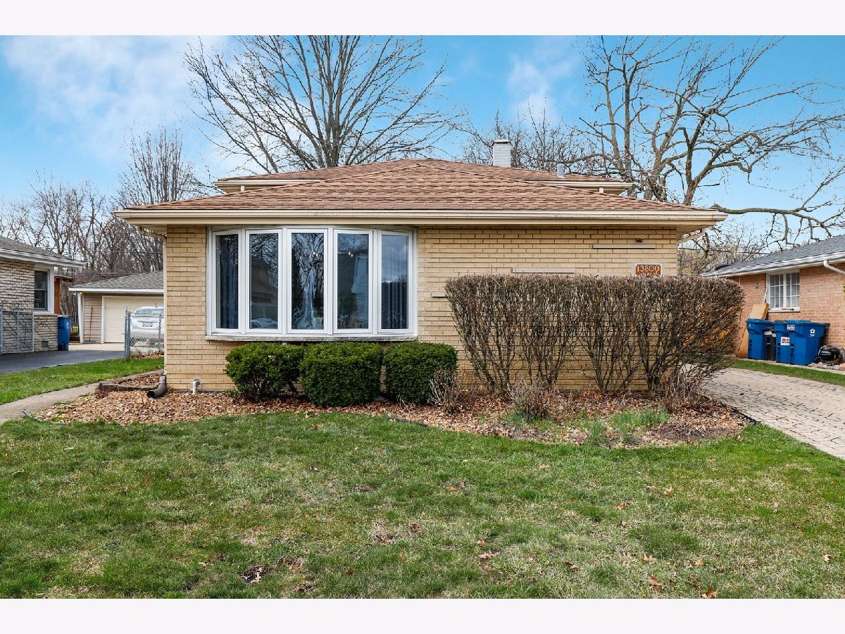 Homes Sold Crestwood Gardens Crestwood Illinois, 13800 Sandra