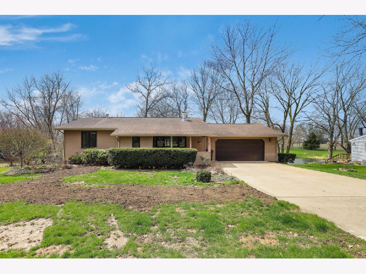 Homes Sold Spring Lake Mahomet Illinois, 501 North Shore