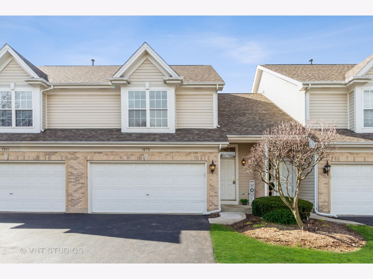 Townhomes Sold Newhaven Cary Illinois, 1275 Danbury