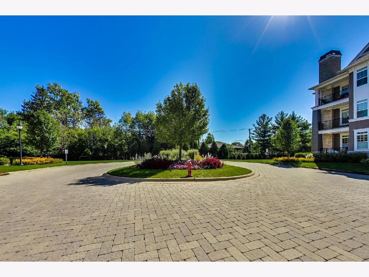 8 Kennedy Lane, Hinsdale, Illinois 60521 MLS 11370681 WinterCohen