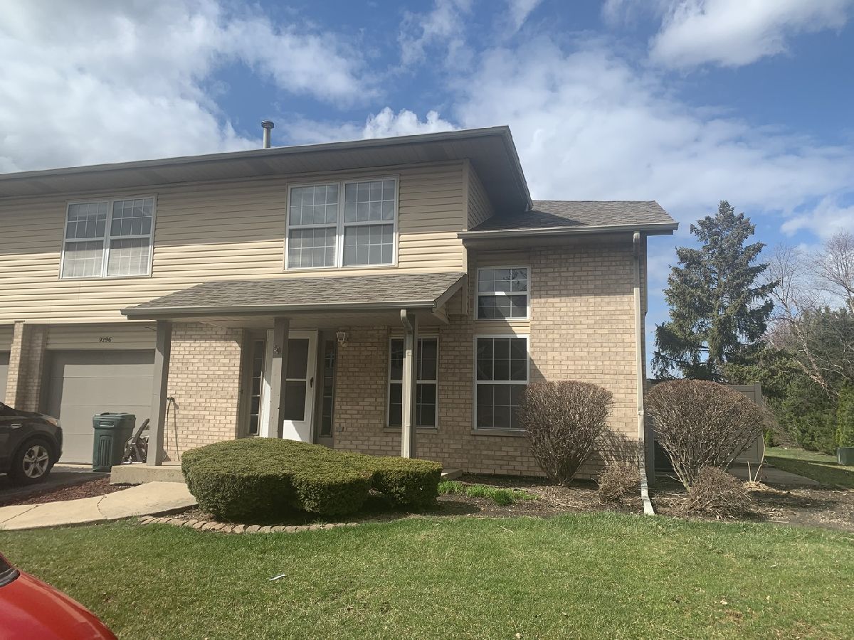 Townhomes & Condos & Homes Sold Timberline Orland Hills Illinois, 9296 Meadowview