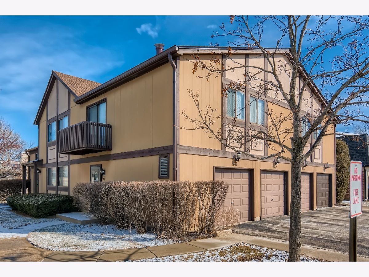 Condos & Townhomes Sold Inverrary Palatine Illinois, 1340 Inverrary