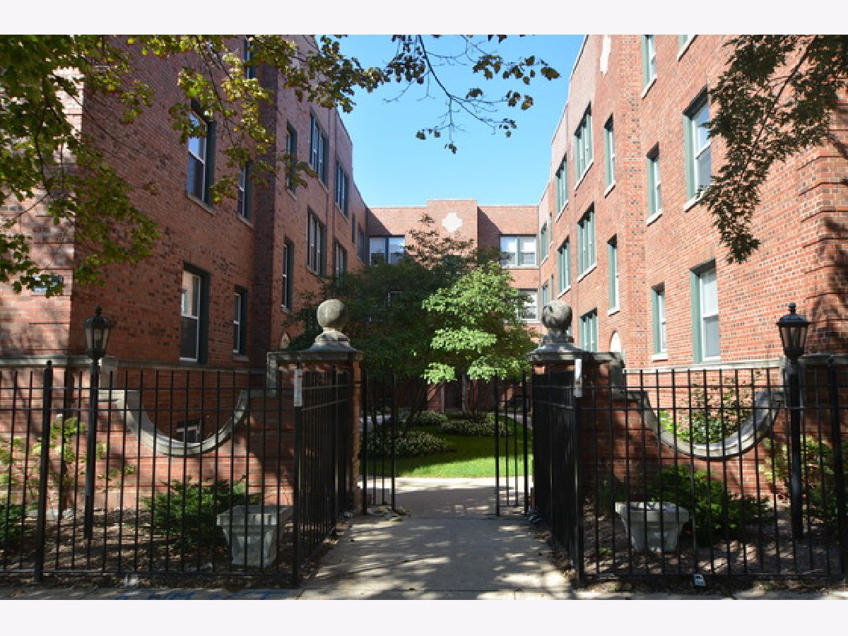 Condominiums Rented Burling On The Park Chicago Illinois, 2026 Burling
