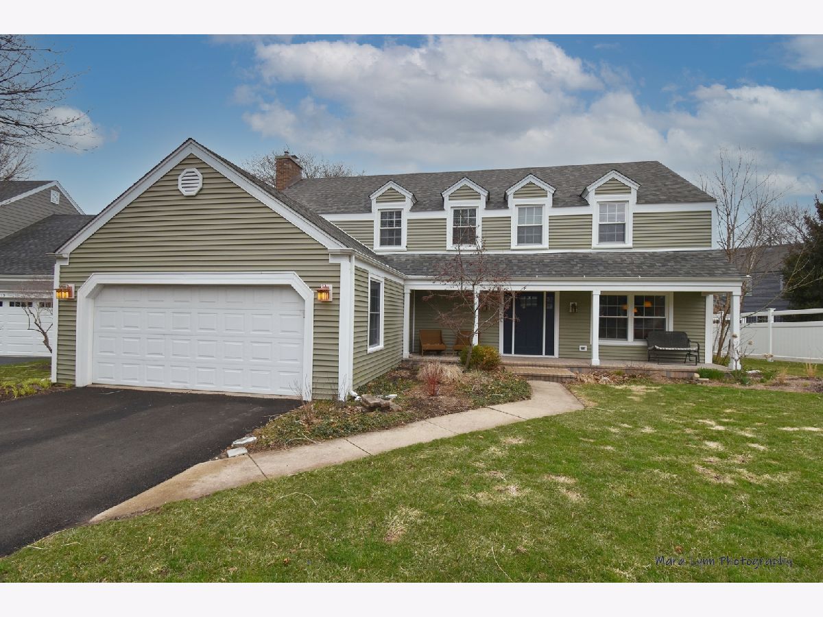 Homes & Condos & Townhomes Sold Hunters Woods St Charles Illinois, 211 Chasse
