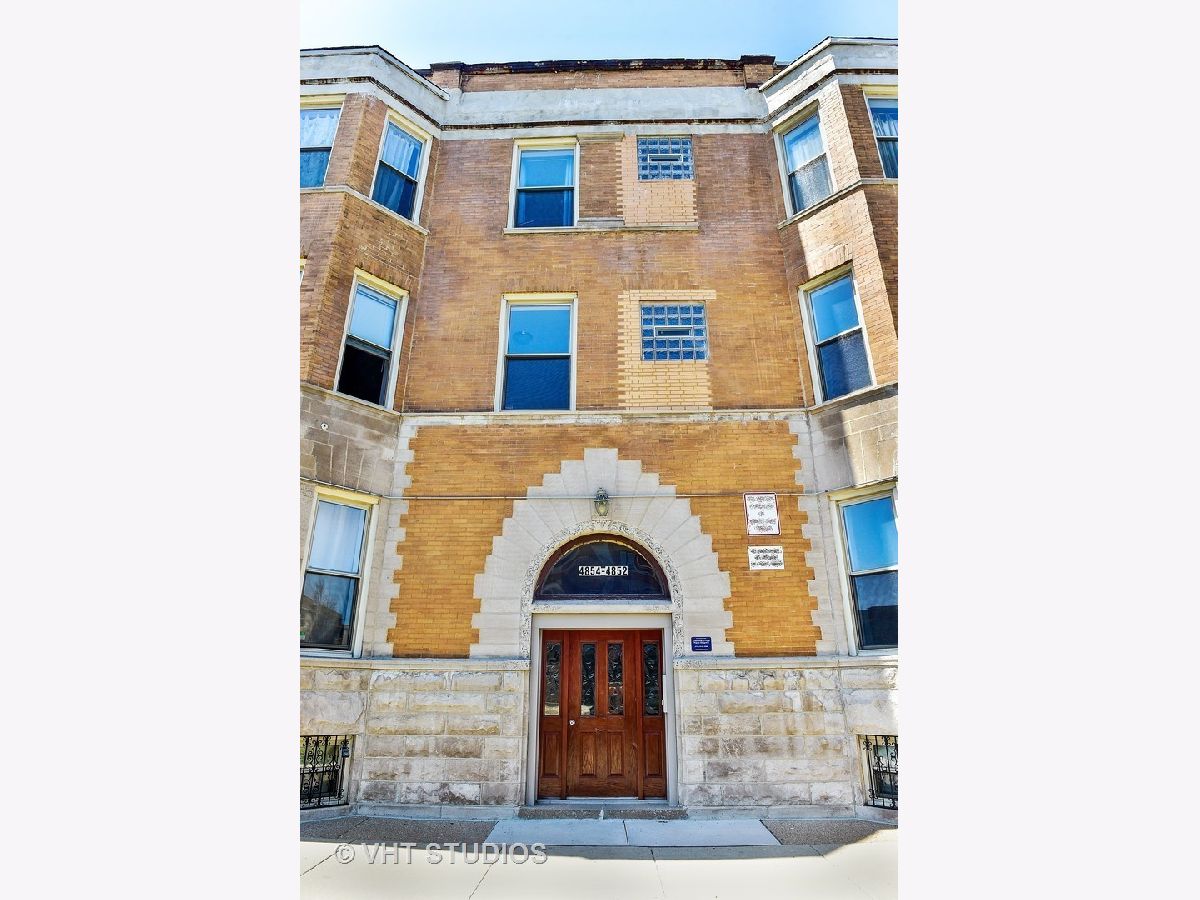 Condos & Townhomes Sold Prairie View Chicago Illinois, 4854 Prairie