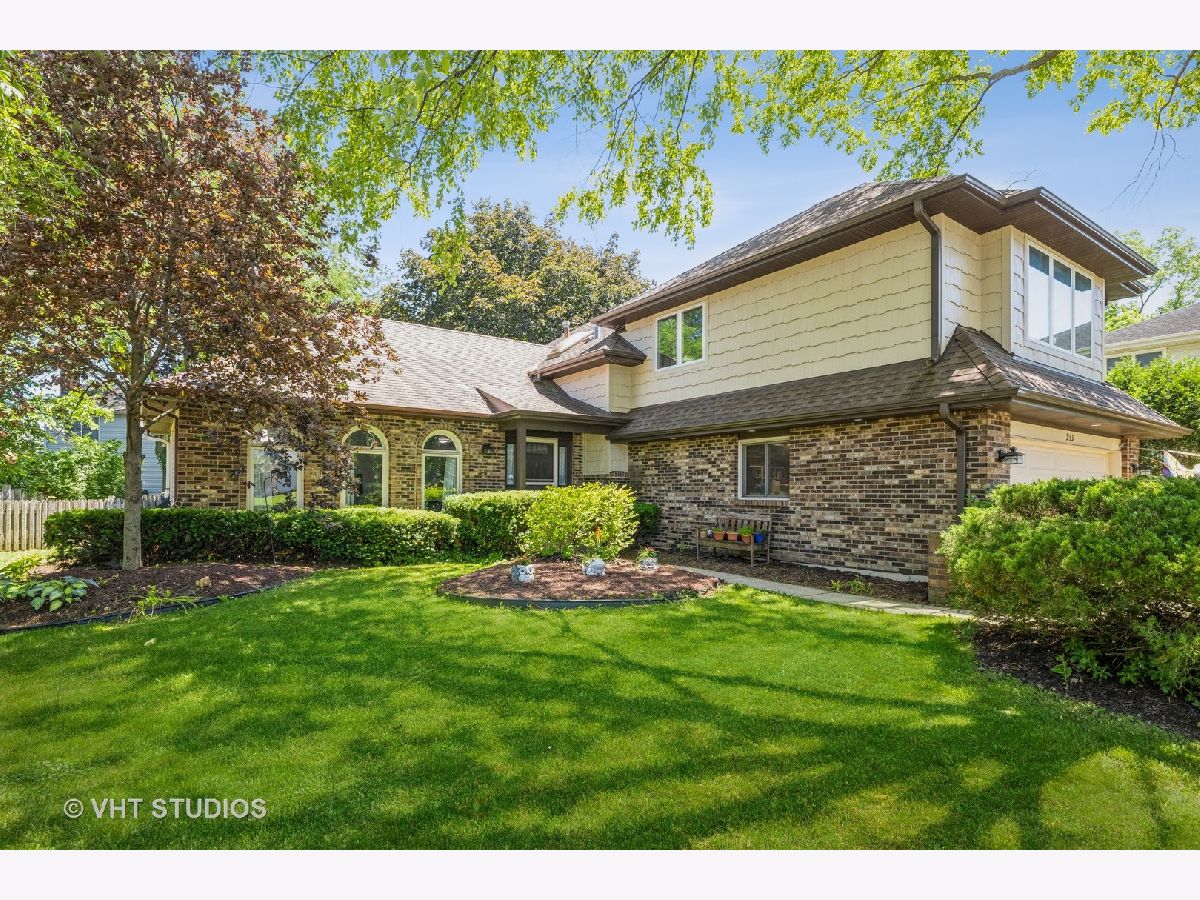 Homes & Condos & Townhomes Sold Fontenaix Naperville Illinois, 953 Greensboro