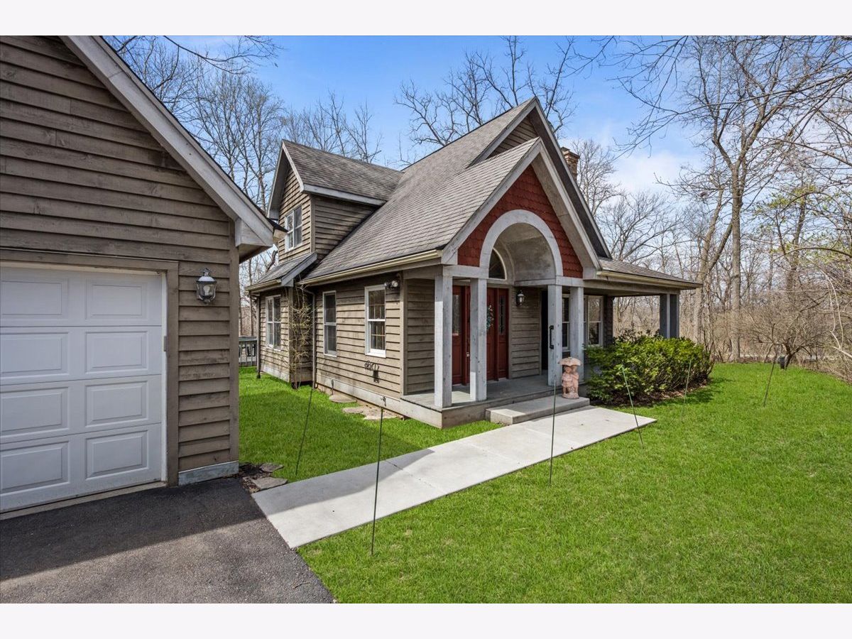 Homes Sold Canterbury Woods Batavia Illinois, 2S808 Banbury