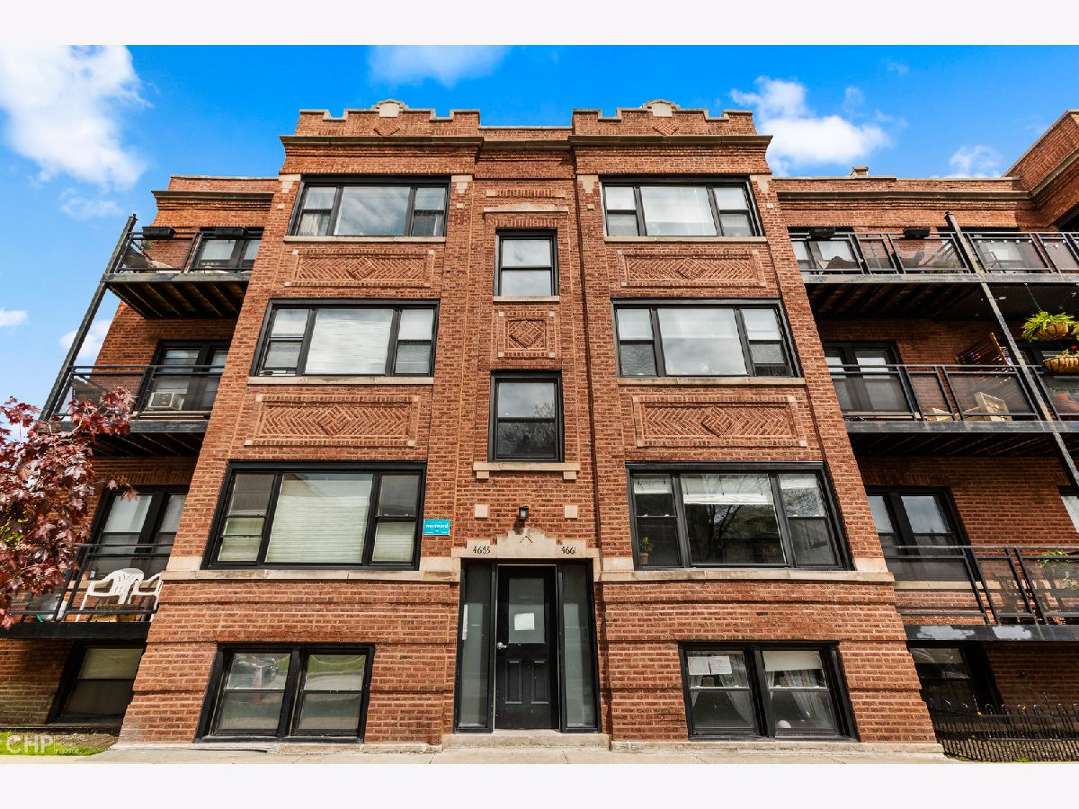 Condominiums Sold Spaulding Condominiums Chicago Illinois, 4661 Spaulding