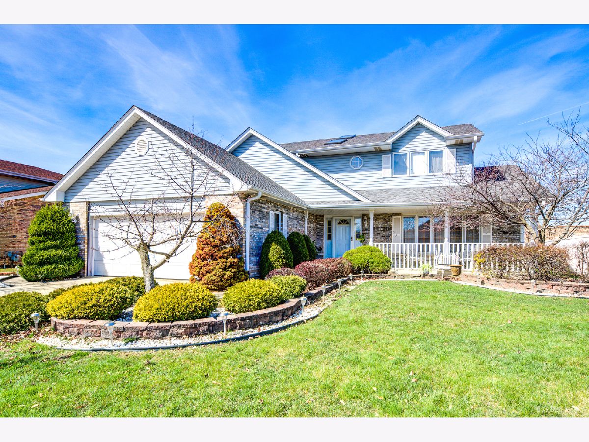 Homes Sold Bramblewood Oak Forest Illinois, 15560 Sayre