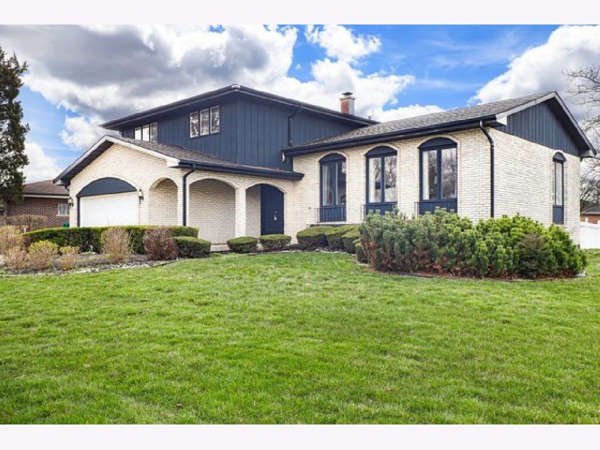 Homes Sold Orland On The Green Orland Park Illinois, 13726 Coghill