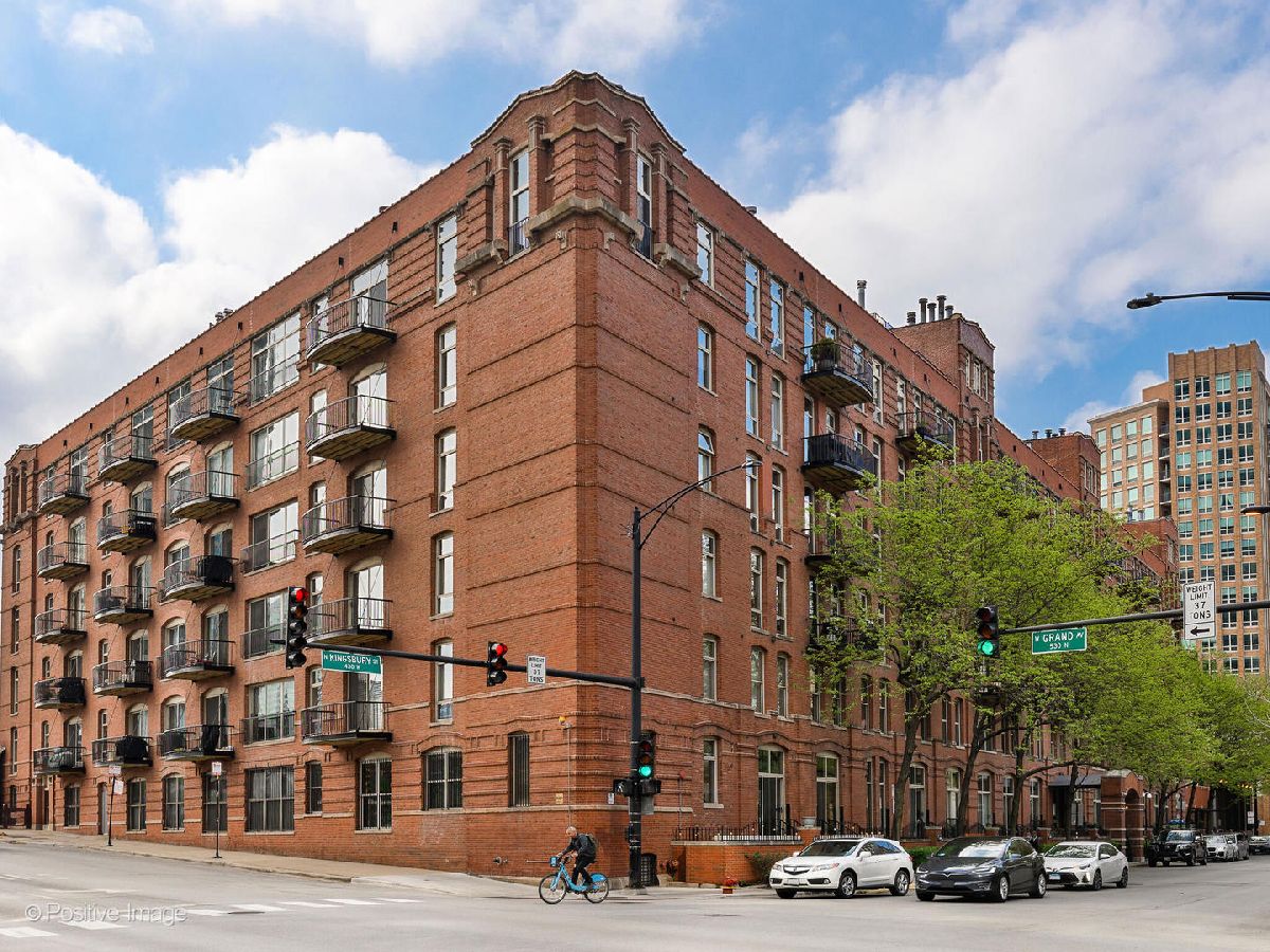 Condos & Townhomes Sold River Bank Lofts Chicago Illinois, 550 Kingsbury