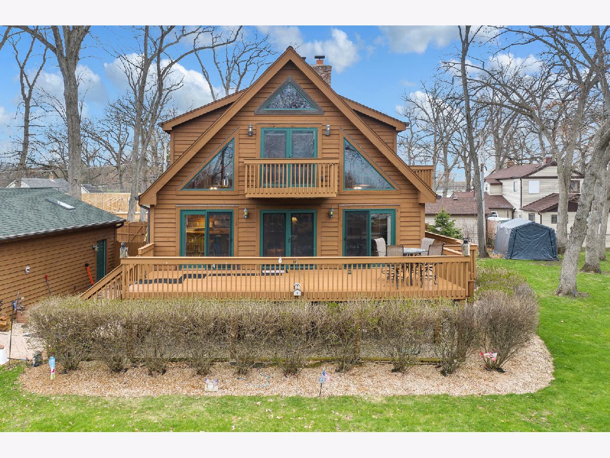 Homes Sold Oakhurst Mchenry Illinois, 2715 Apache