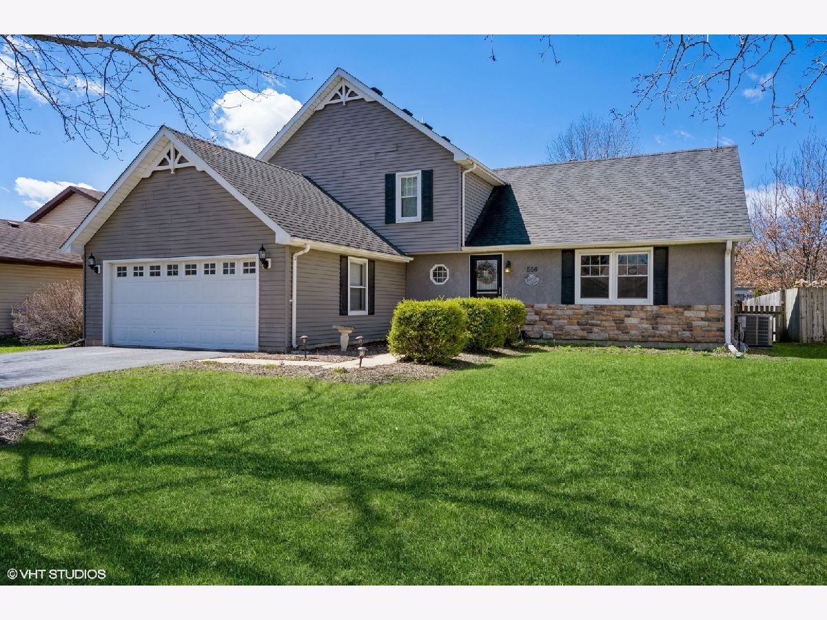 Homes Sold Columbine Square Elburn Illinois, 556 Saratoga