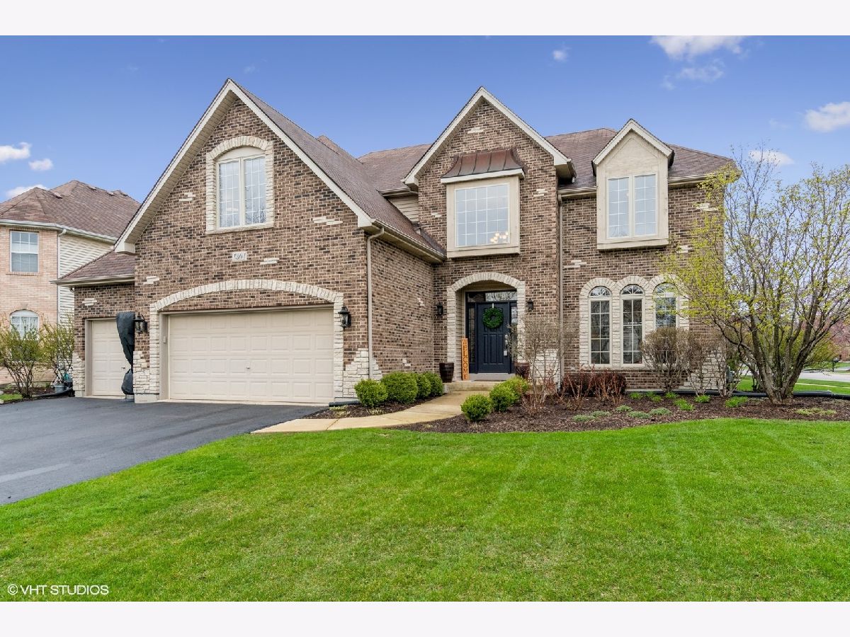 Homes Sold Stonehaven Aurora Illinois, 1304 Stonehaven