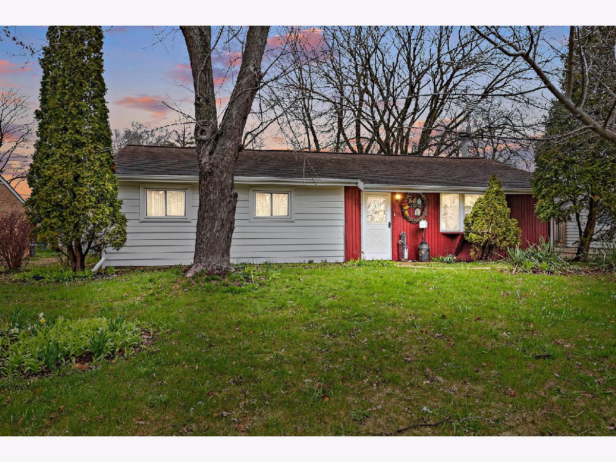 Homes Sold Colonial Village Bolingbrook Illinois, 536 White Oak