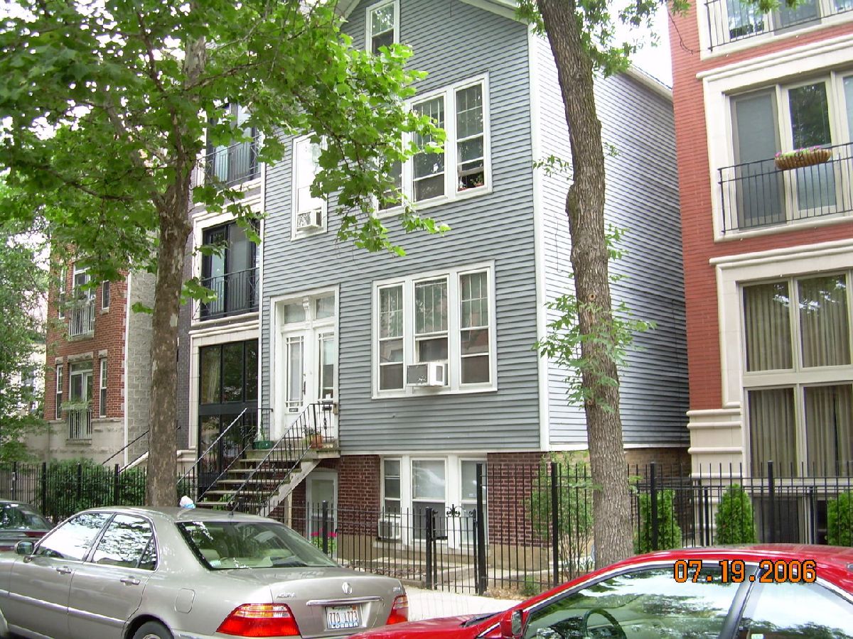 Condominiums & Homes Rented East Ukrainian Village Chicago Illinois, 1075 Hermitage