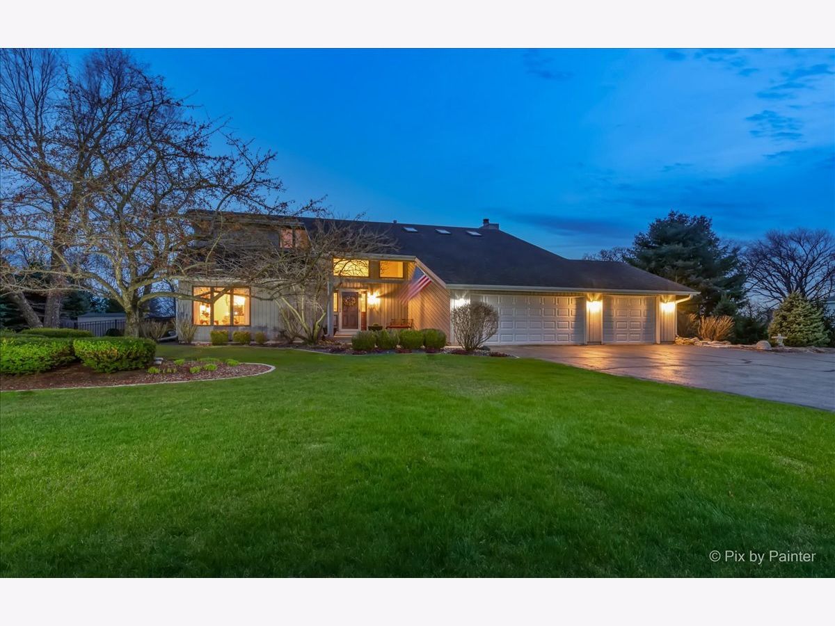 Homes Sold Dutch Hollow Woodstock Illinois, 3070 Boerderij