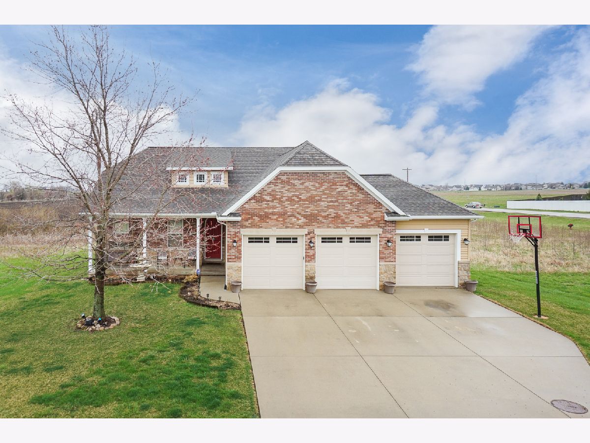 Homes & Condos & Townhomes Sold Franklin Heights Normal Illinois, 3662 Renaissance
