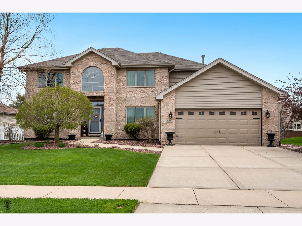 Homes Sold Hidden Valley New Lenox Illinois, 2754 Molly