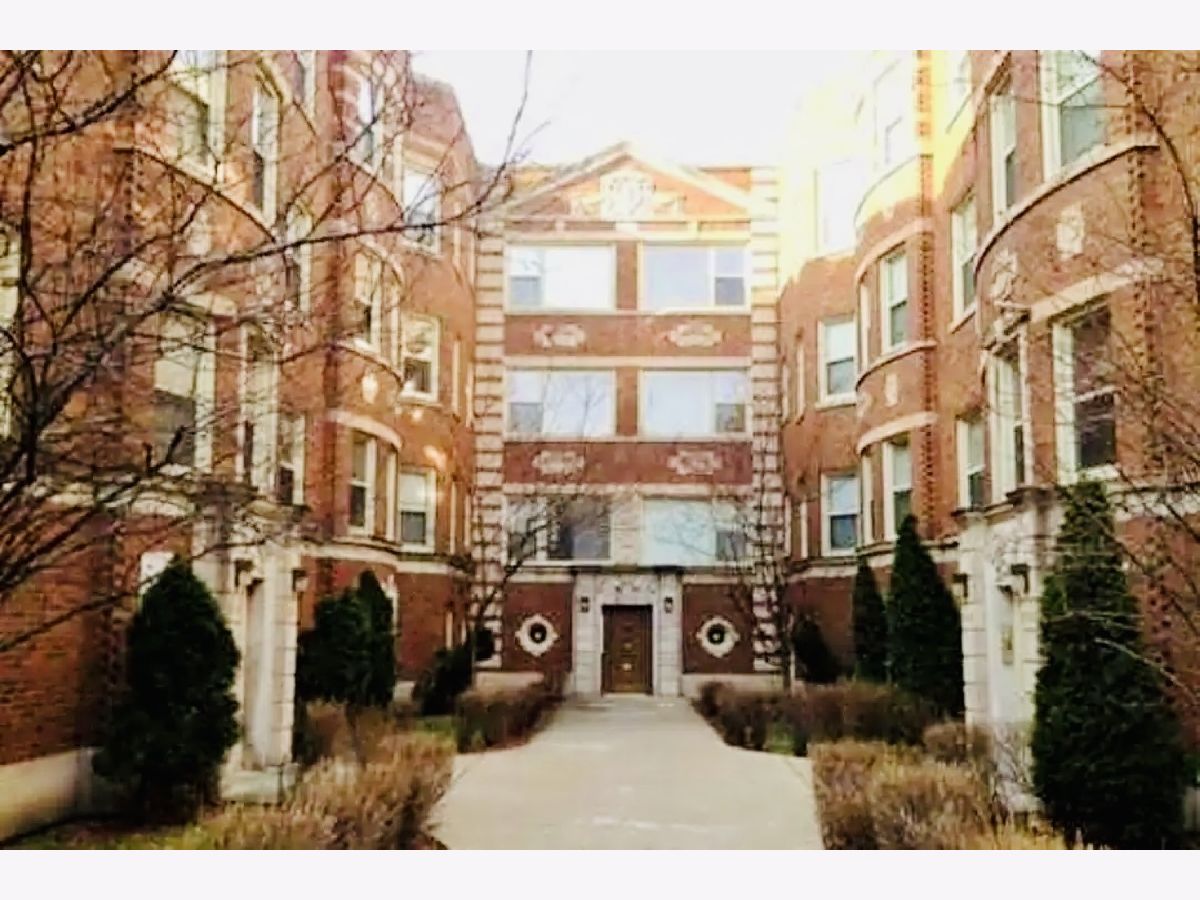Condominiums Sold Chatham Court Condos Chicago Illinois, 8144 Drexel