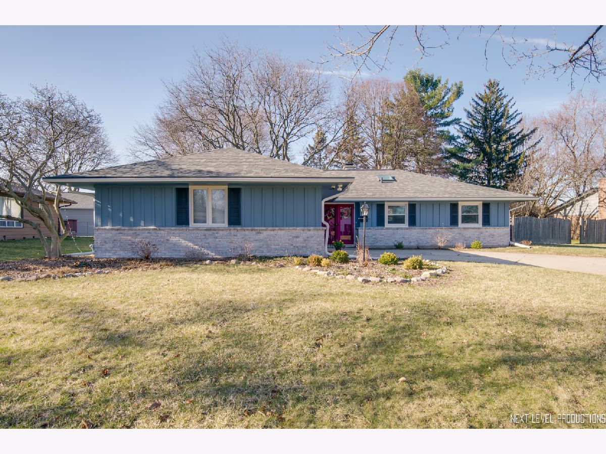 Homes Sold Orchard Green Aurora Illinois, 2310 Copley