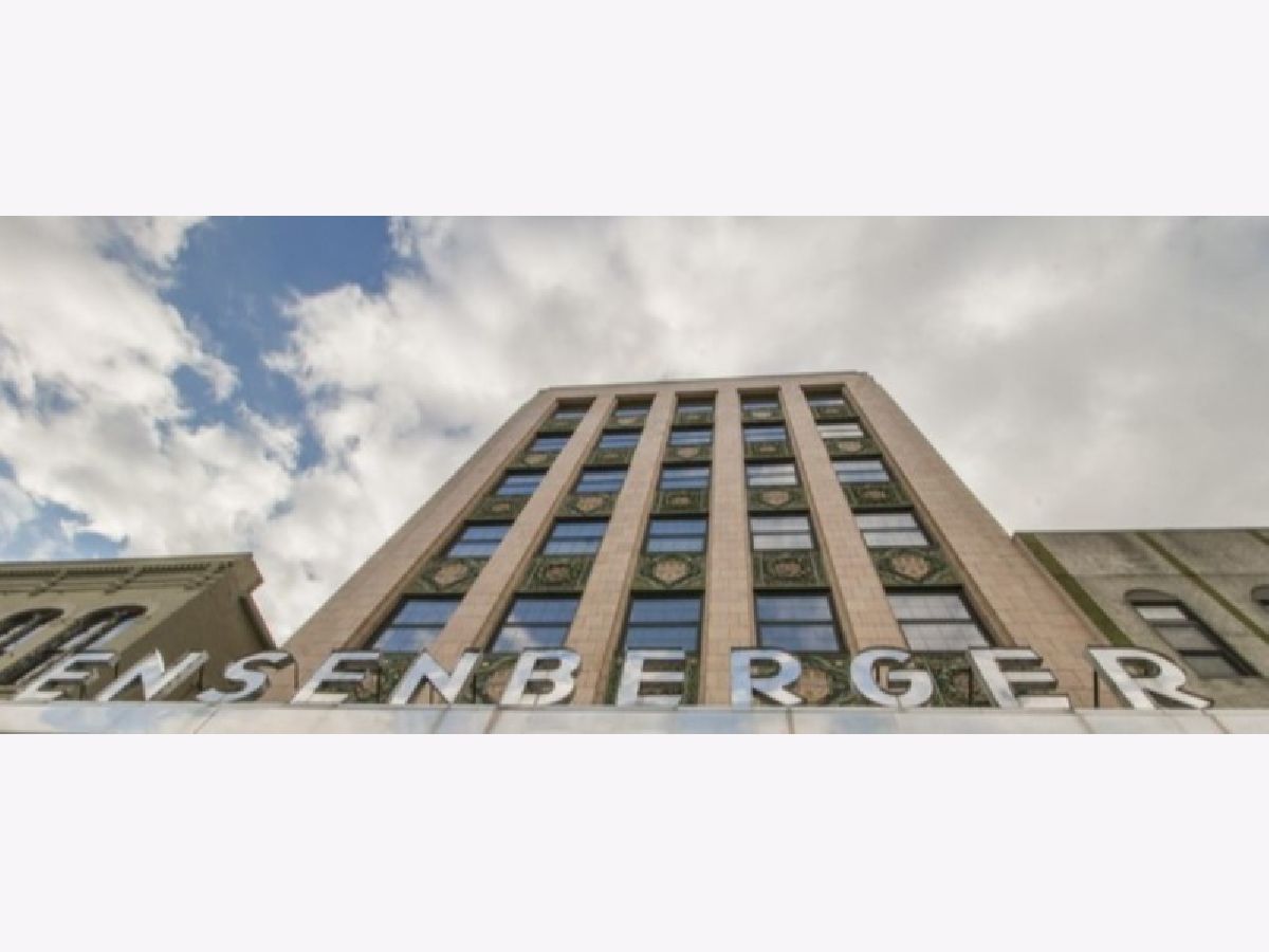 Condos & Townhomes Sold Ensenberger Condominiums Bloomington Illinois, 212 Center