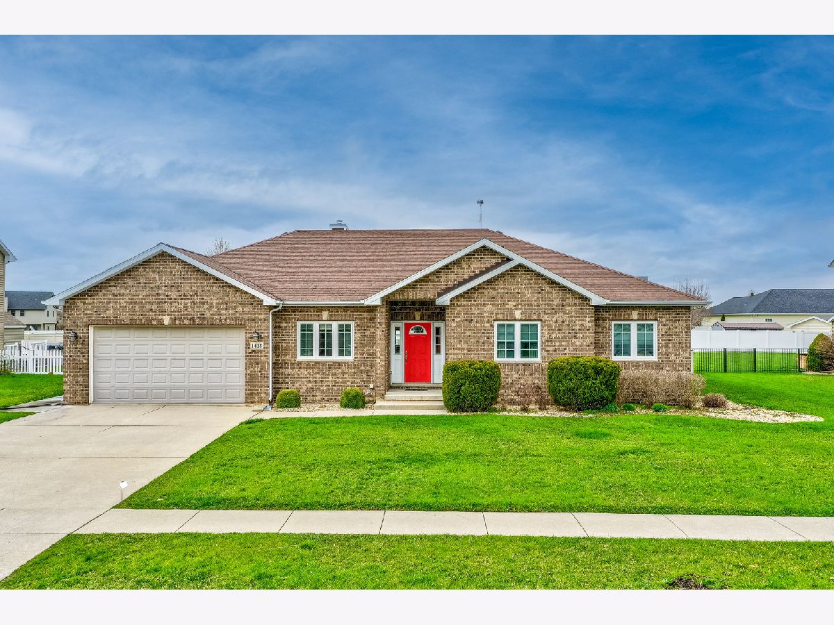Homes Sold Pembrook Ottawa Illinois, 1418 Shaws