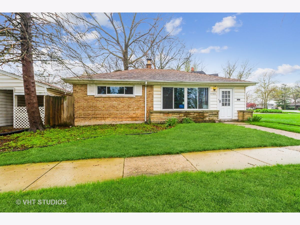 Homes Sold Governors Park Homewood Illinois, 17560 Sycamore